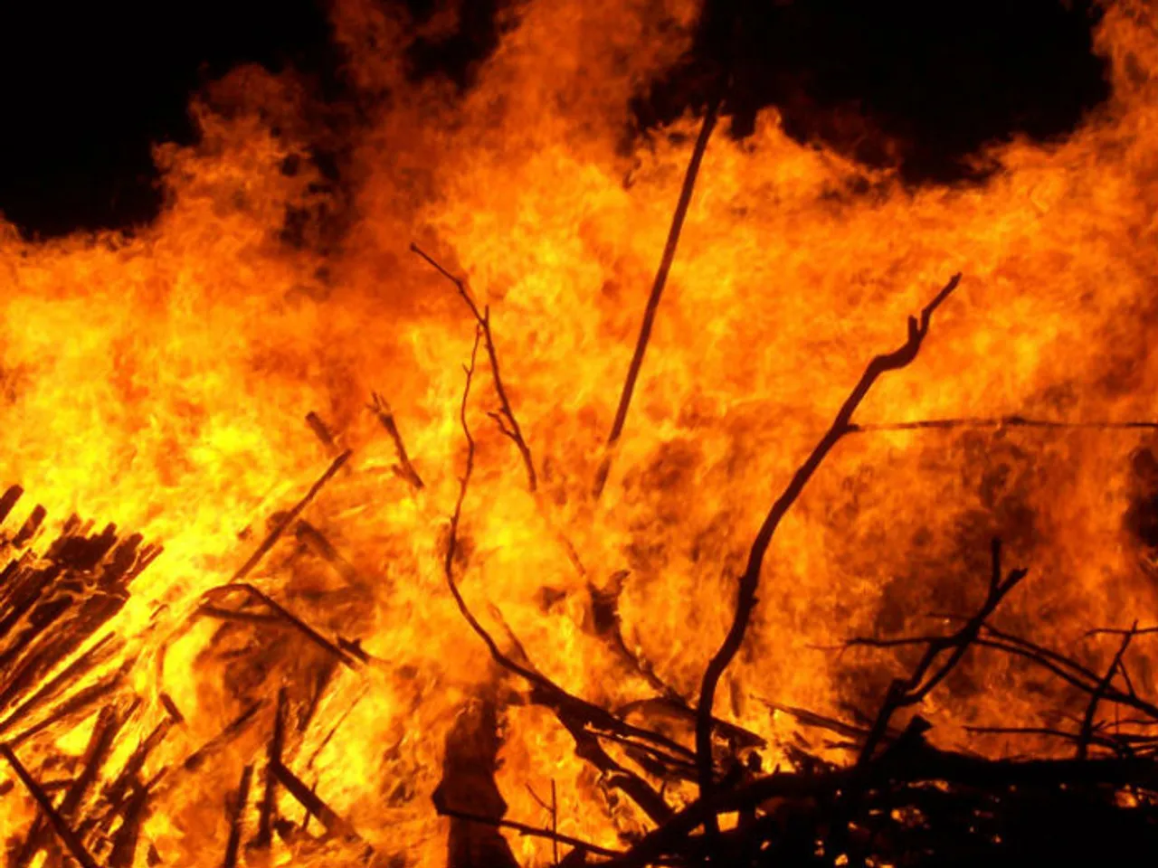 4 killed in Assam fire