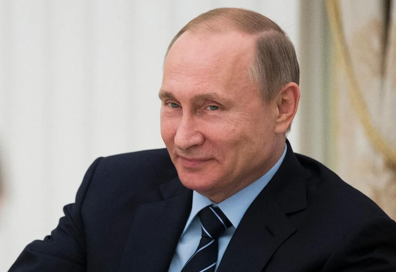 Putin foe handed 5-year suspended sentence for embezzlement