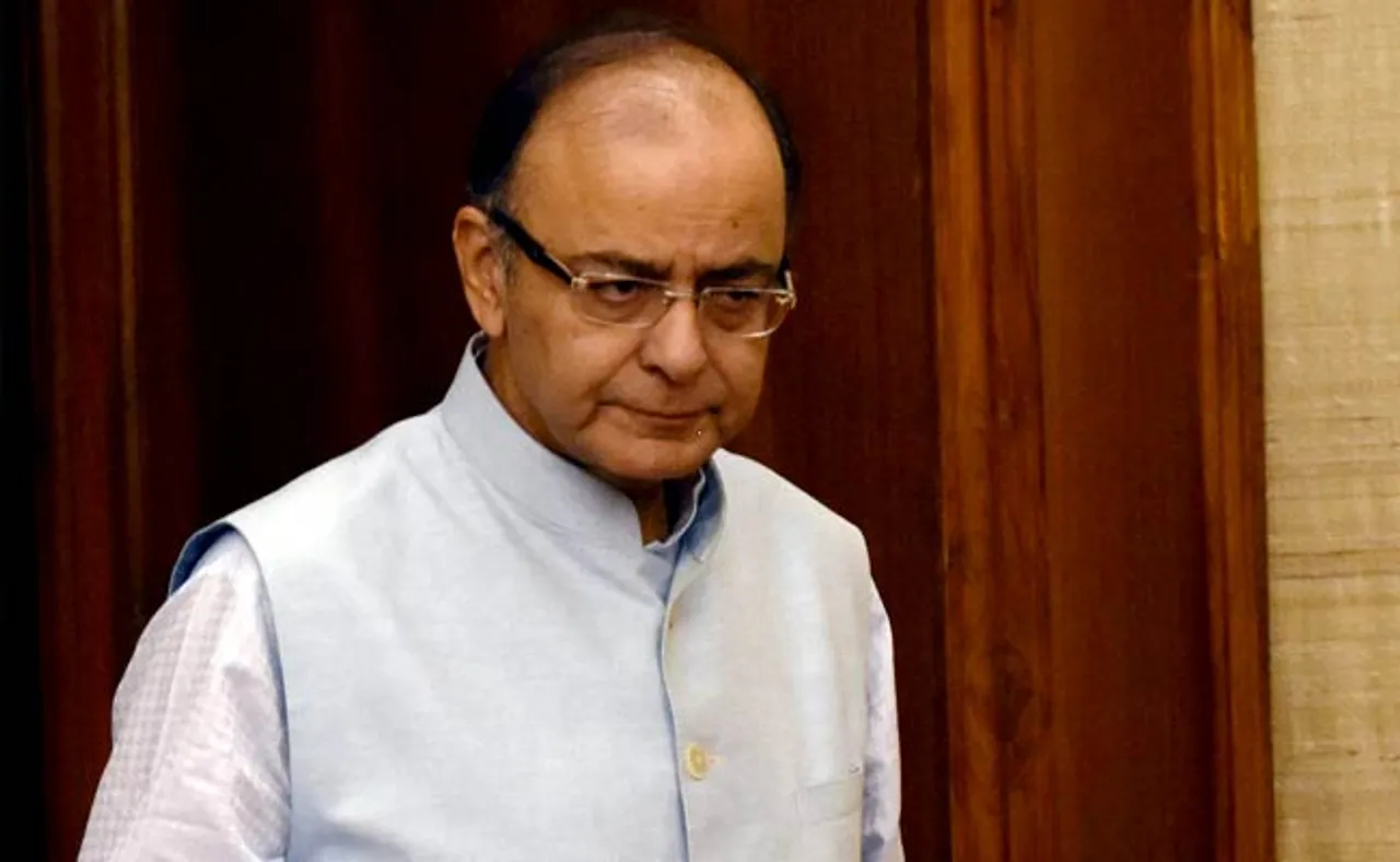 Arun Jaitley get hurt on helipad