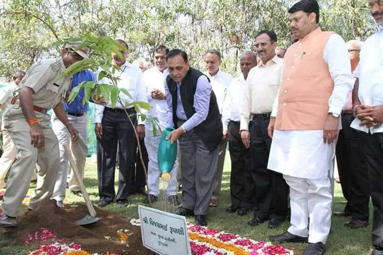 International Forest Day – 21st March CM addresses more than 16 lakh nature-lovers through BISAG satellite broadcast