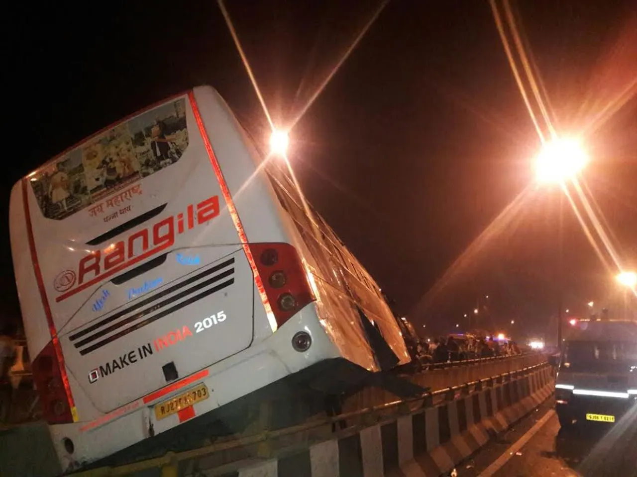 Bus turned turtle near Jambuva bridge