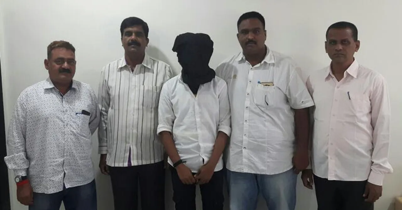 Vadodara SOG team arrested a wanted accused