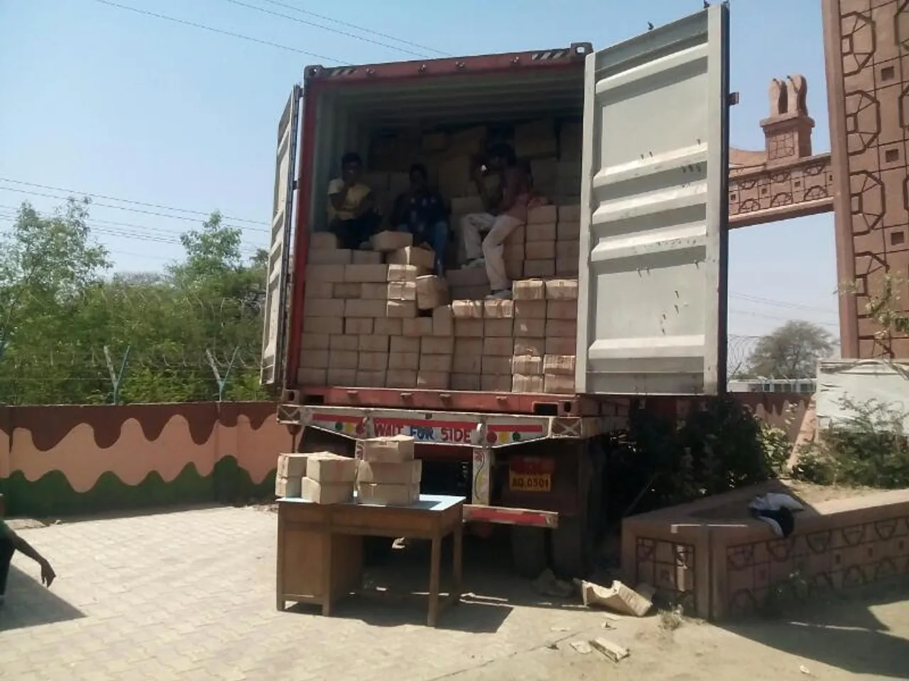 State monitoring cell Gandhinagar seized liquor worth around 60 lakhs