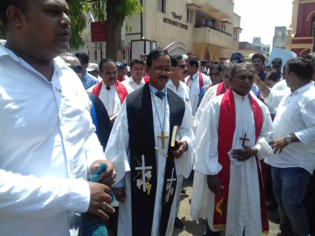 Christian community gives memorandum to the collector in Vadodara