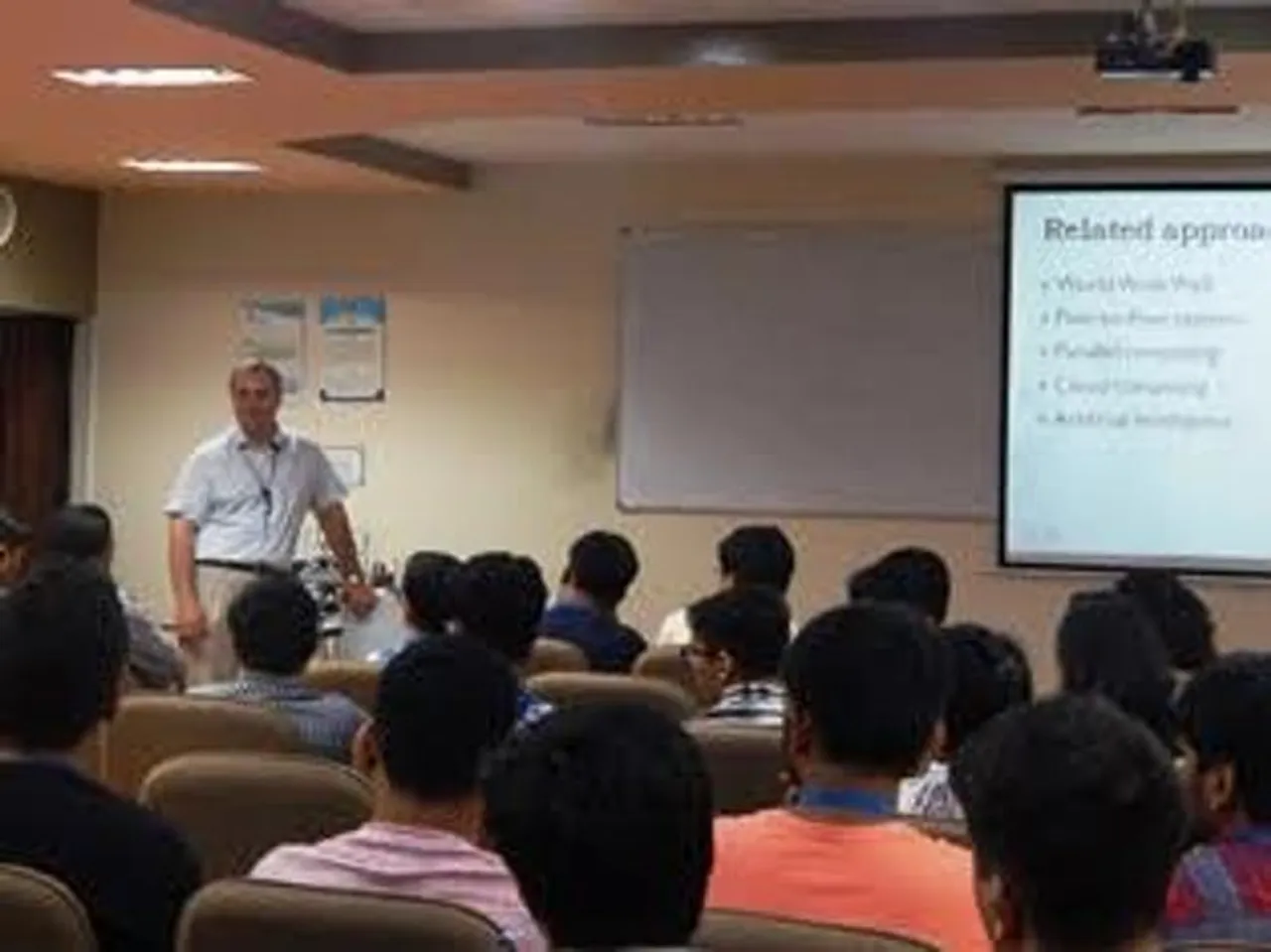 Prof. Dmitry Korzun deliver a week long lecture series under Endowed Chair