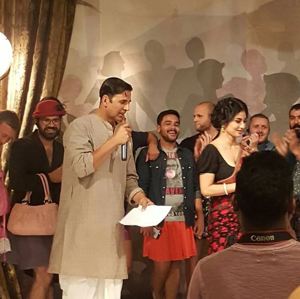 Mouni all set to debut with akshay in Bollywood