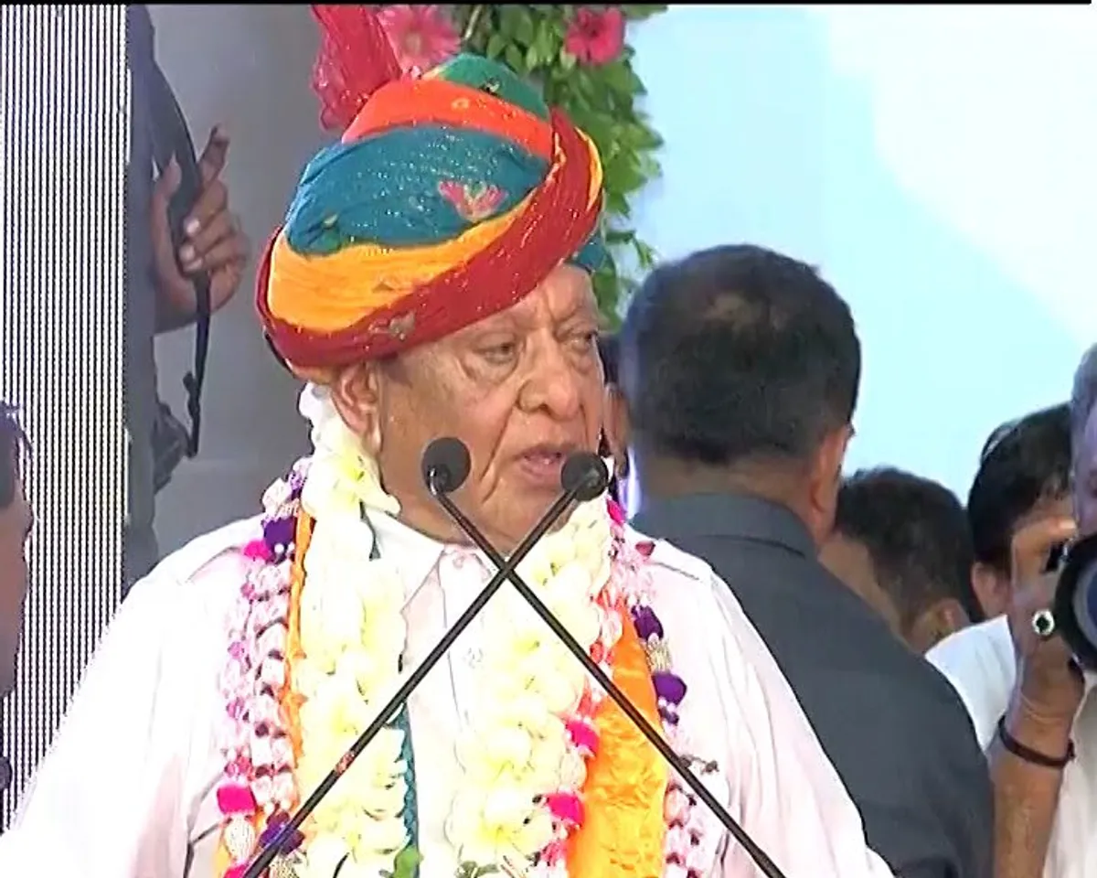 Vinashkale Vipareet Budhdhi says Bapu to Congress Party