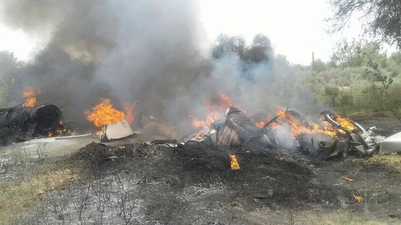 MiG-23 Aircraft crashes in Rajasthan, Pilots ejected safely