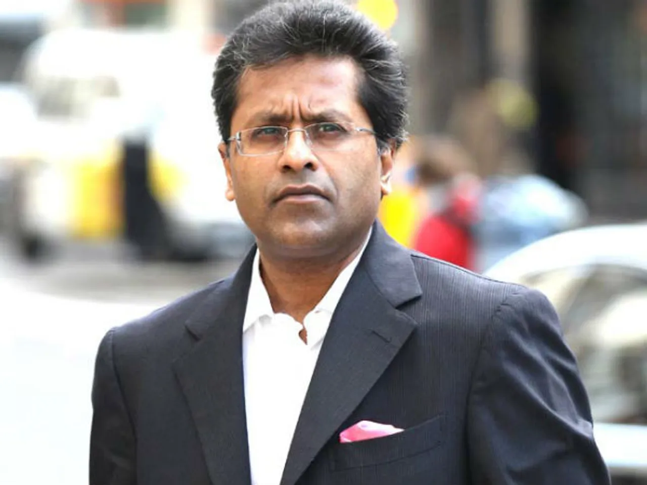 Trouble mounts for Lalit Modi