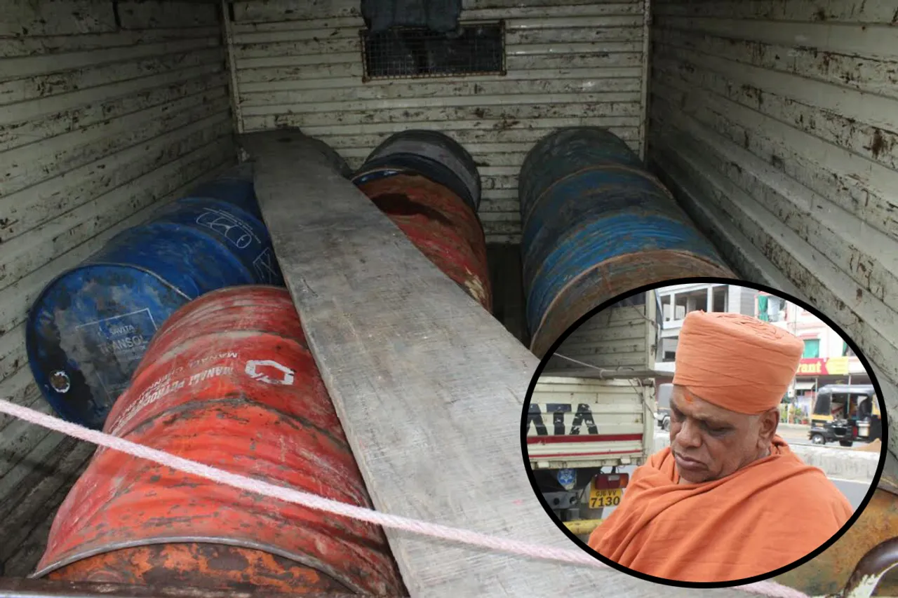 People caught kerosene laden truck heading towards Haridham Sokhada