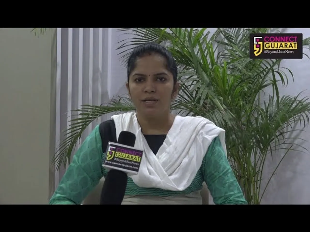 Wishes on twin festivals of Janmashtami and Independence day by Kinjal Chauhan