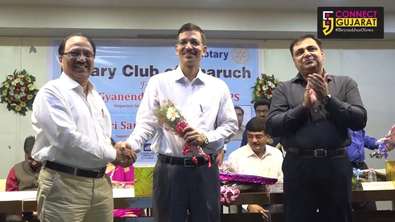 Top Cops Felicitated by Rotary Club of Bharuch