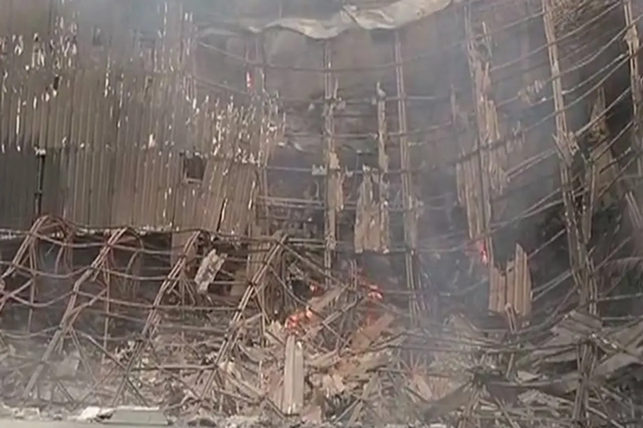 Fire inside famous R.K. studio