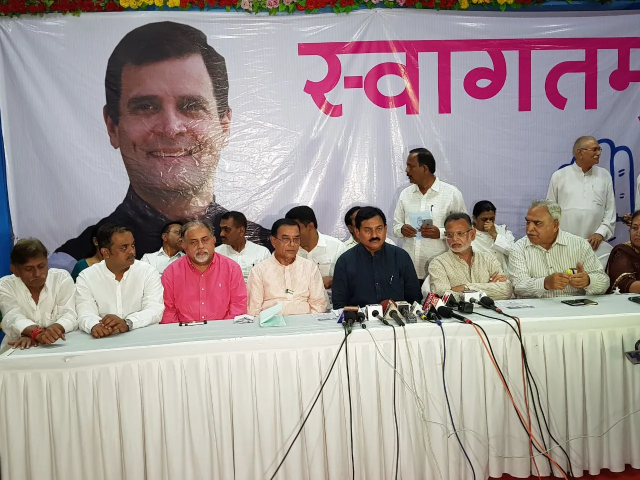 Rahul Gandhi on three day visit to central Gujarat