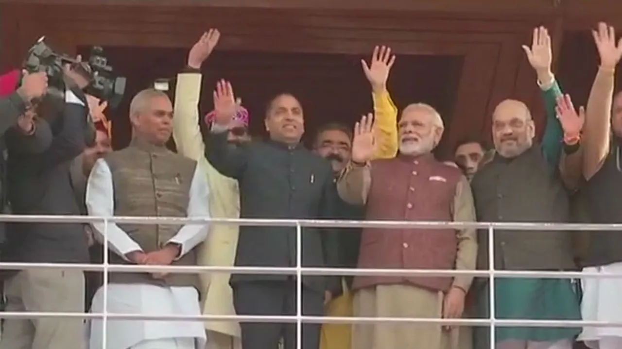 Jai Ram Thakur takes oath as Himachal CM