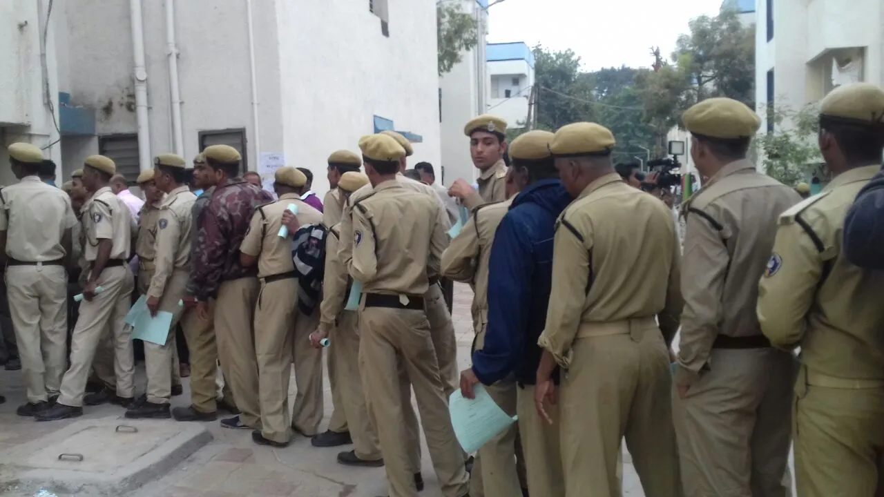 Policemen and homeguards cast their votes through postal ballot