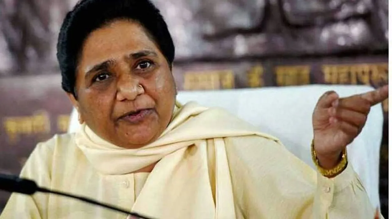 Mayawati demands ballot paper-based Lok Sabha polls in 2019