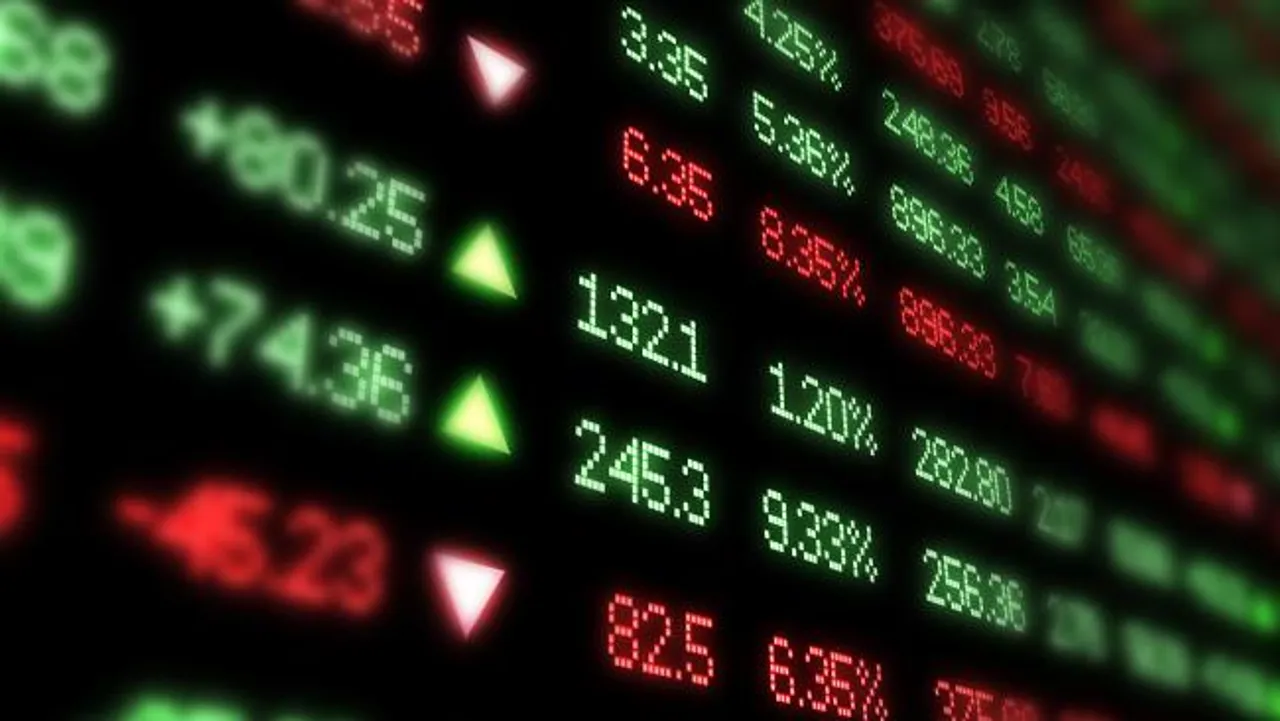 Market created history, nifty first time crosses 11 thousand and Sensex reached 36,000