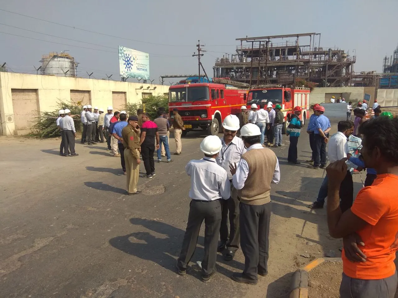Leakage in the main line of GAIL creates panic