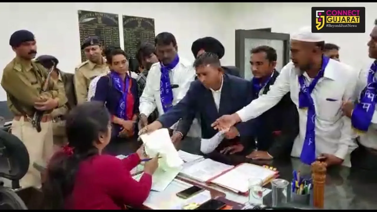 Vadodara Dalit groups demand strict action against the culprits