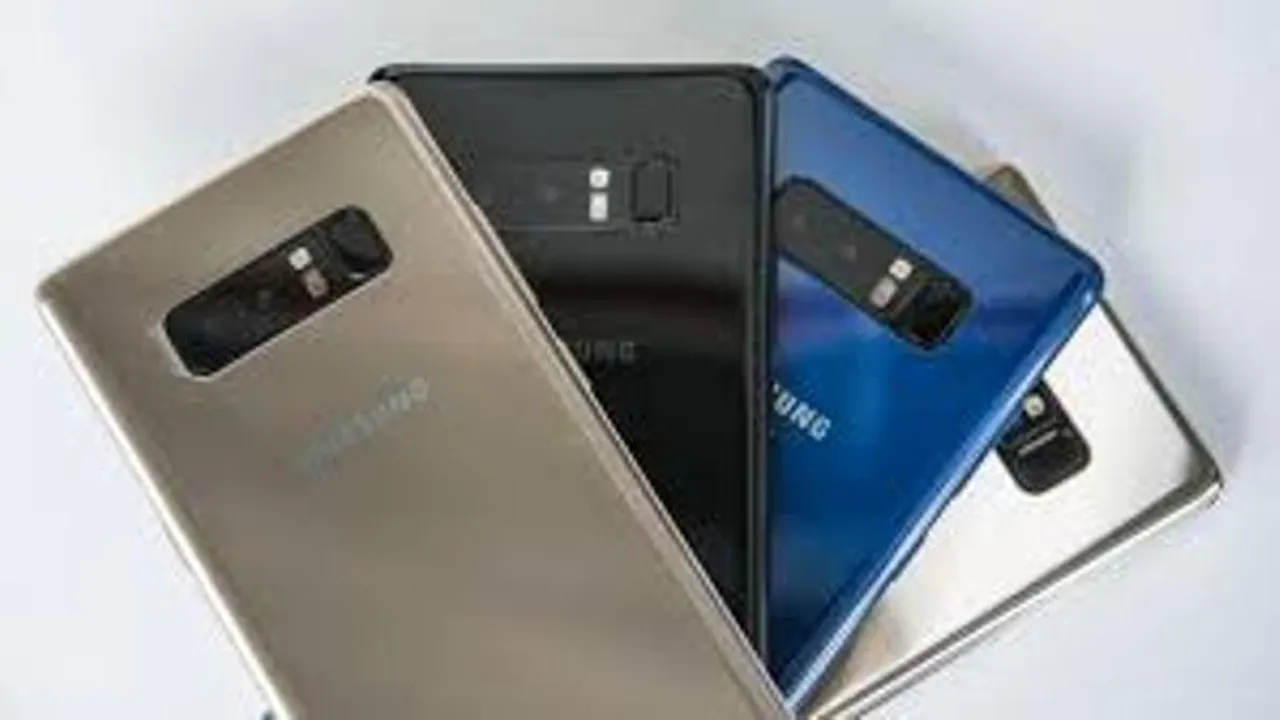 Samsung tops shrinking global smartphone market in Q1 2018