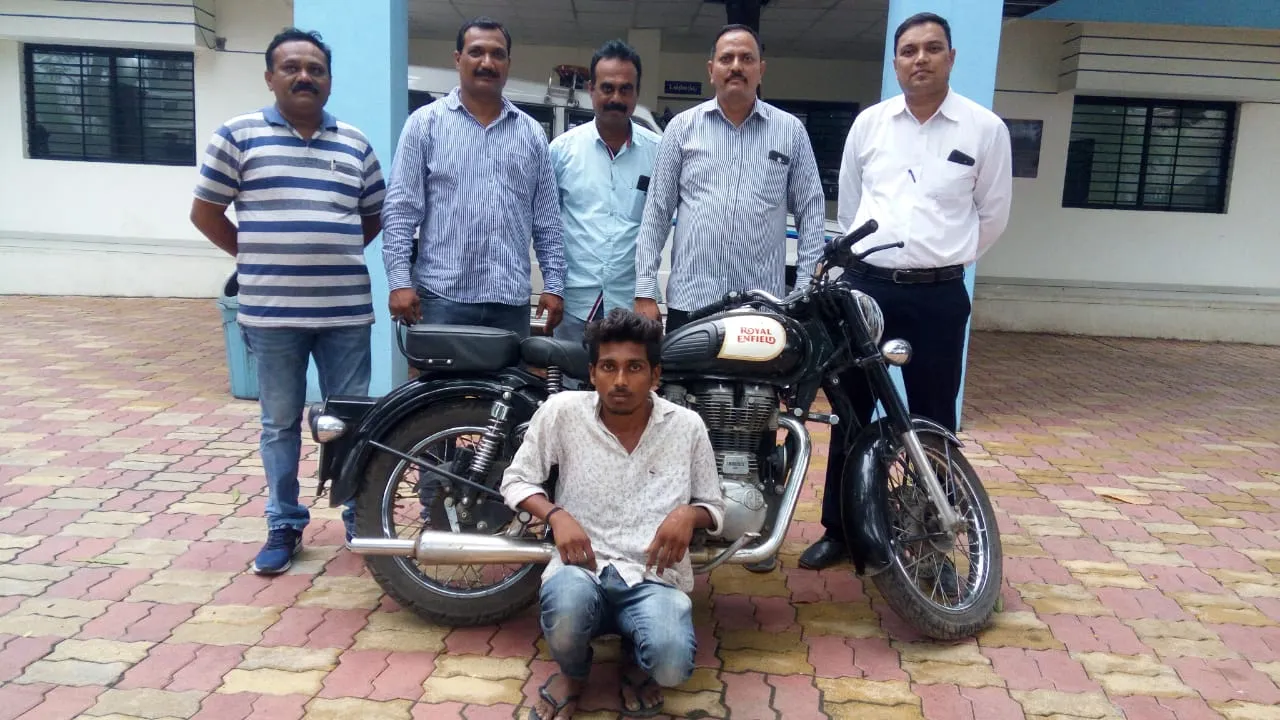 Vadodara SOG arrested one youth for bike theft