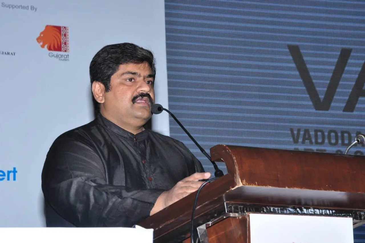 Savli court issued summons against Amit Bhatnagar in Minimum Wages Act matter