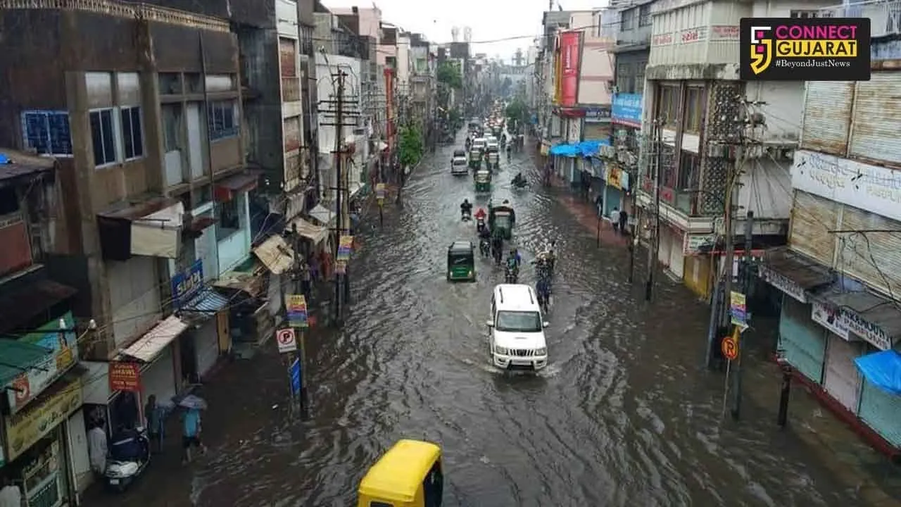 Heavy rains lashed Vadodara city