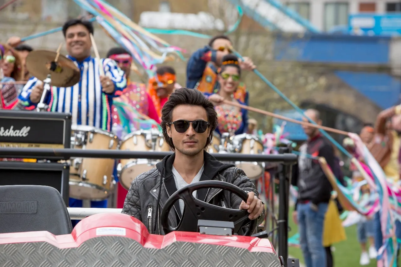 First look of Loveratri’s ‘Chougada’ will launch in Vadodara
