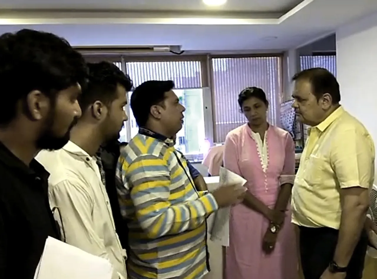 Vadodara Congress approached United Way of Baroda for raising the fees of girls and mention it non refundable