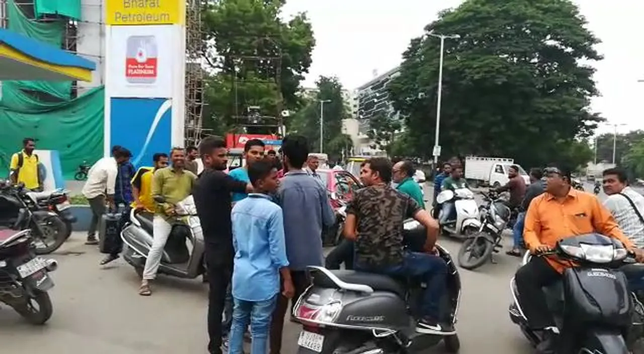 Vehicle owners put allegations on petrol pump for adulteration