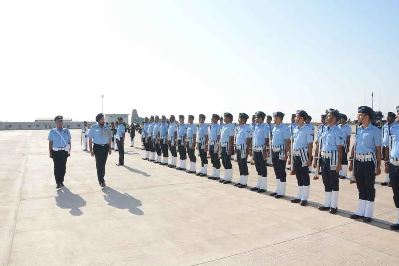 AIR Marshal HS Arora AVSM AOC-IN-C SWAC AND Baljeet Arora President AFWWA (R) visit Air Force Station NALIYA