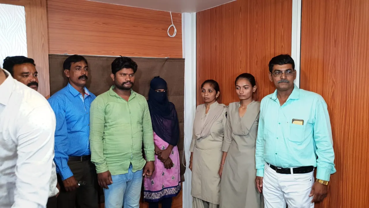 Vadodara crime branch arrested the maid for her involvement in 33 lakh theft