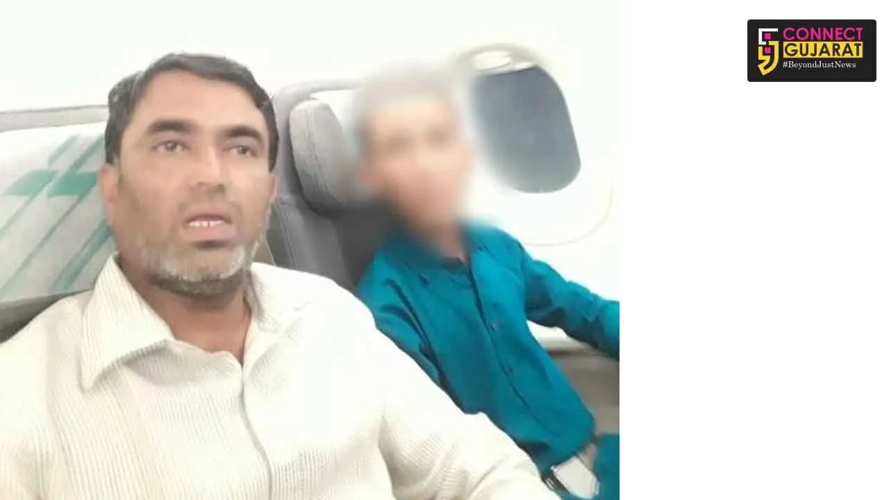 Vadodara resident detained by Saudi police for clicking pictures with Indian flag at Makkah