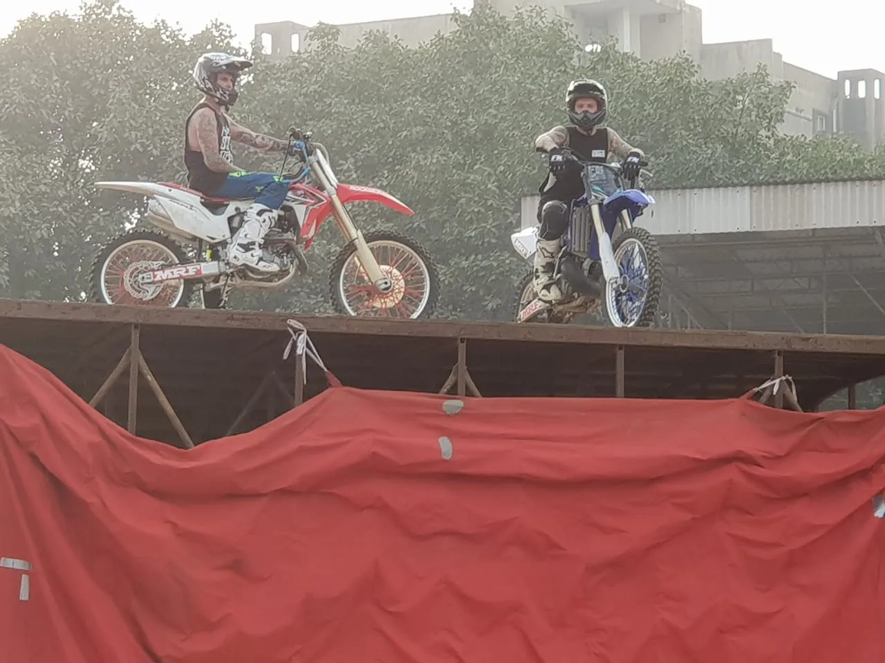 Australia’s top FMX athletes Jordan Sprague and Shaun webb will perform thrilling freestyle Motocross in Vadodara