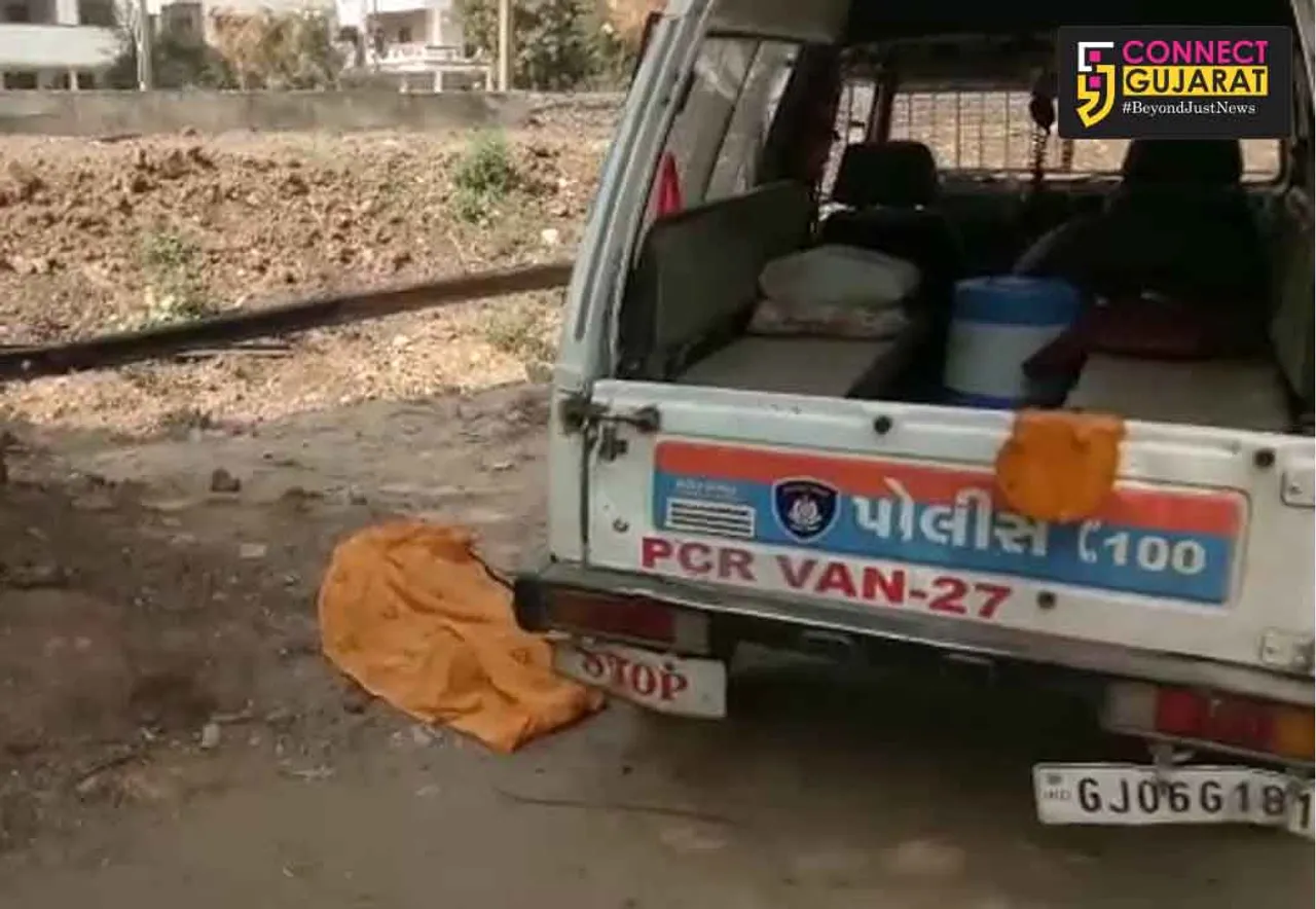 Little girl fatally knocked down by speeding train near Manjalpur railway crossing