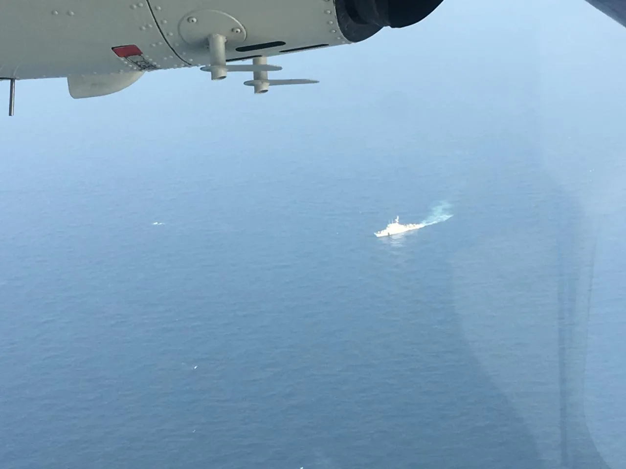 ICGS Rajratan and Dornier rescue six survivors from Indian Fishing boat  