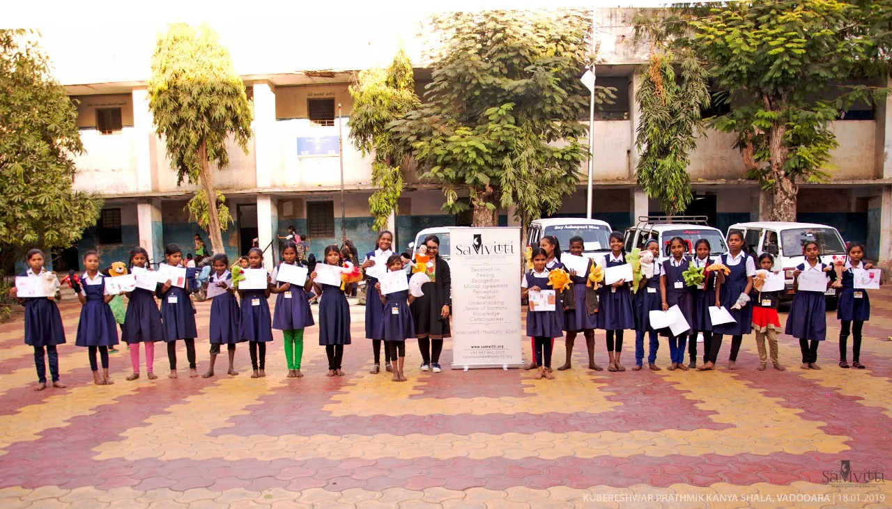 SahityaMitra Jesal Jethwa shared the story of literacy based on reading books