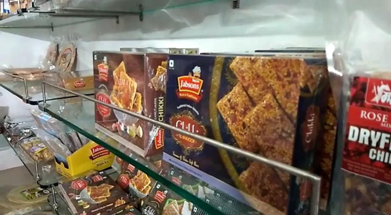 VMSS food department teams drive against adulteration in Uttarayan