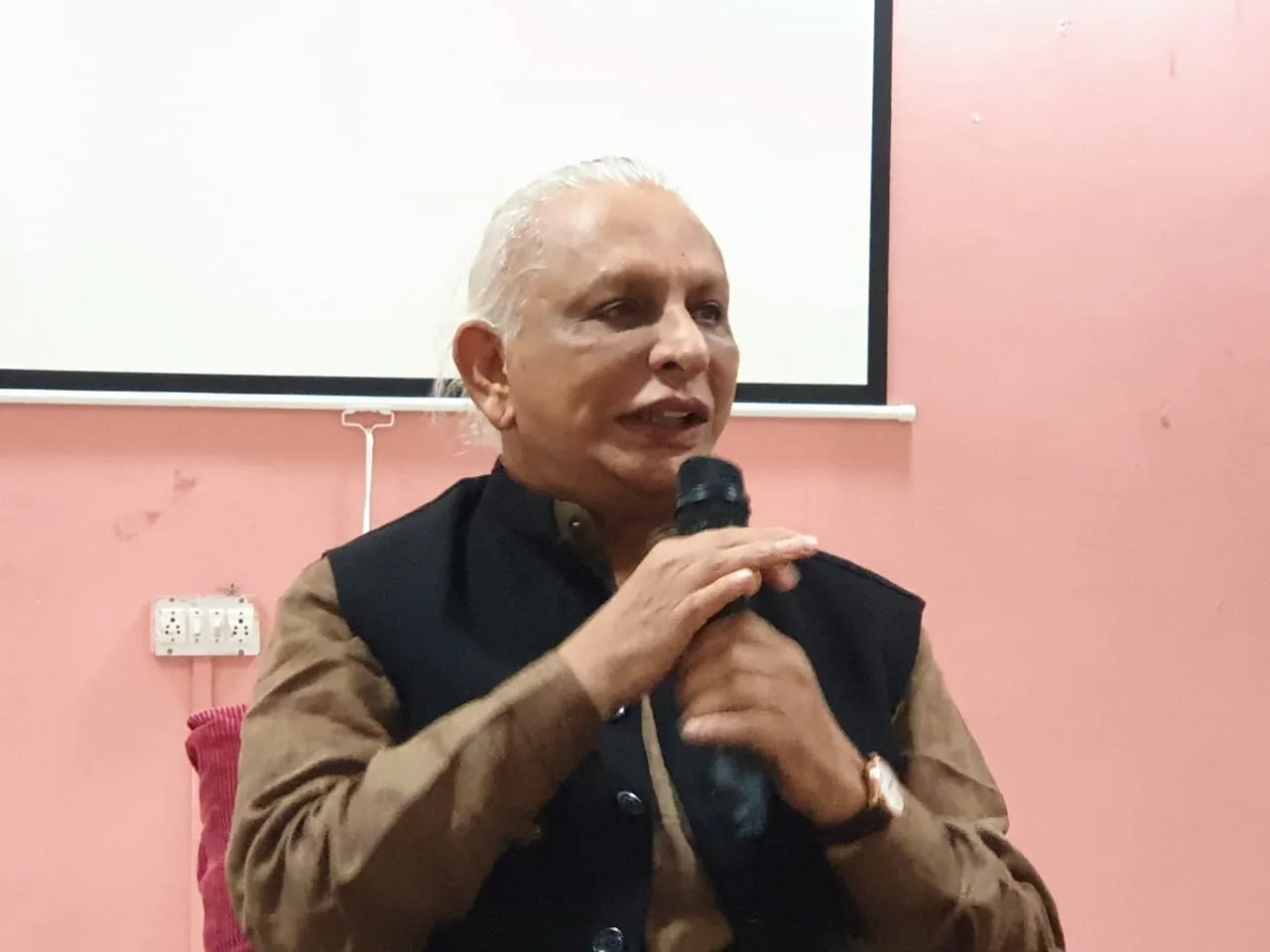 Sri M will deliver Navrachana University’s annual Samvaad Lecture