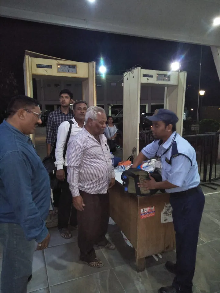 Vadodara police conduct reality check inside malls and public places