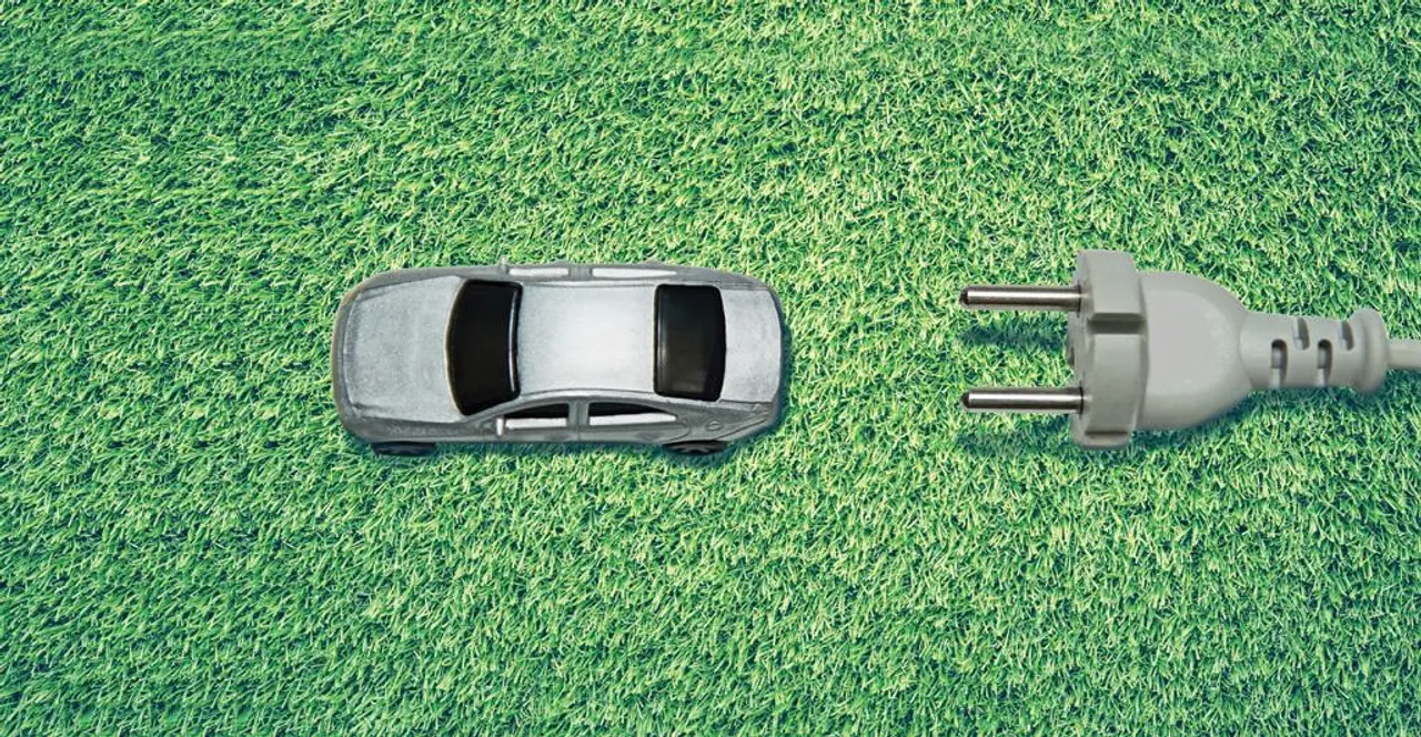 India has a lot of Electric Vehicles on roads, but not Electric cars
