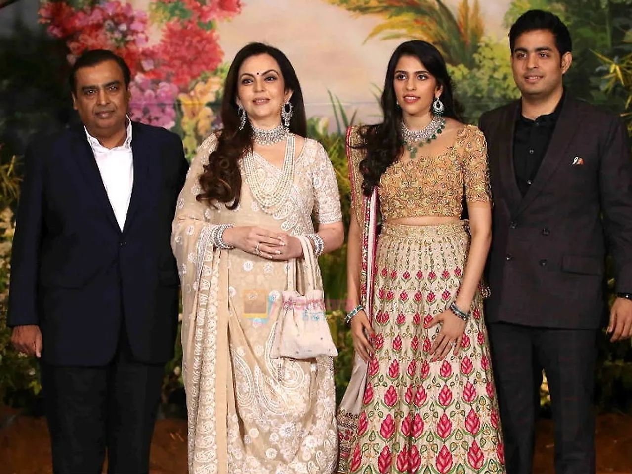 Mukesh Ambani’s sends sweets to Mumbai cops
