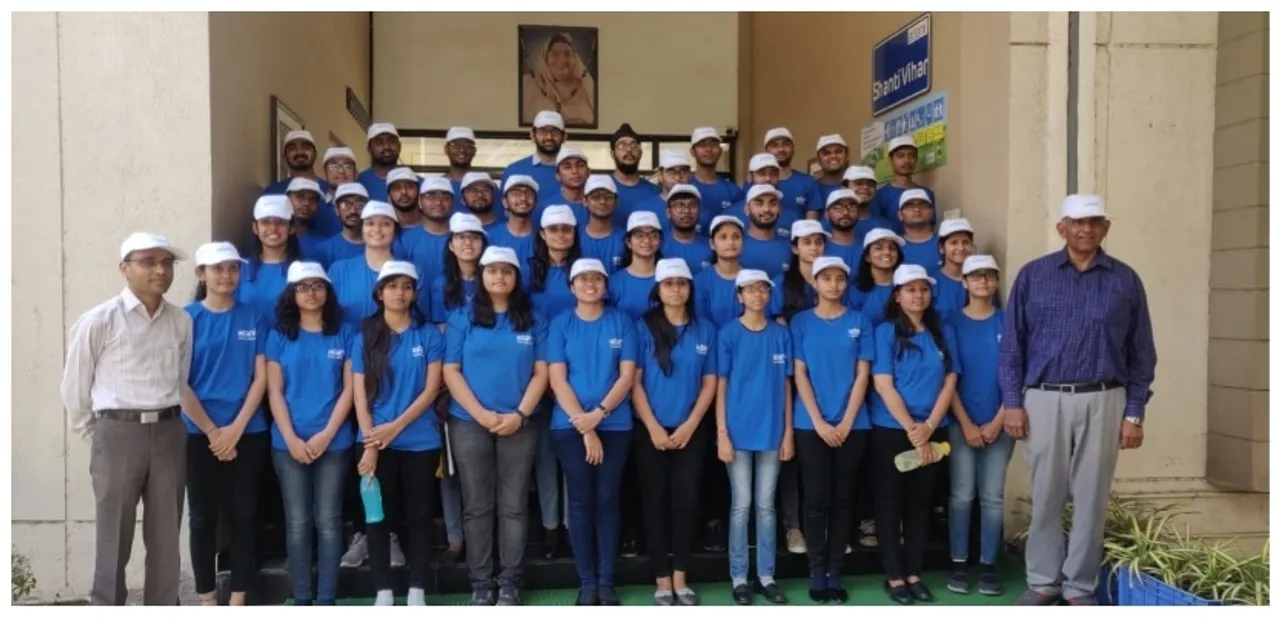 INDUSTRIAL VISIT TRIP TO ADANI MUNDRA PORT BY FMS-B STUDENTS OF M.S. UNIVERSITY