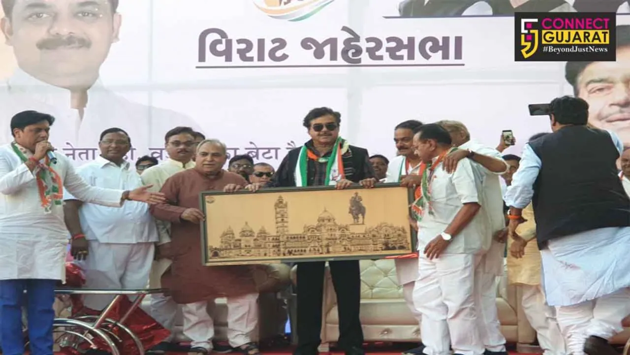 Congress leader Shatrughan Sinha in Vadodara