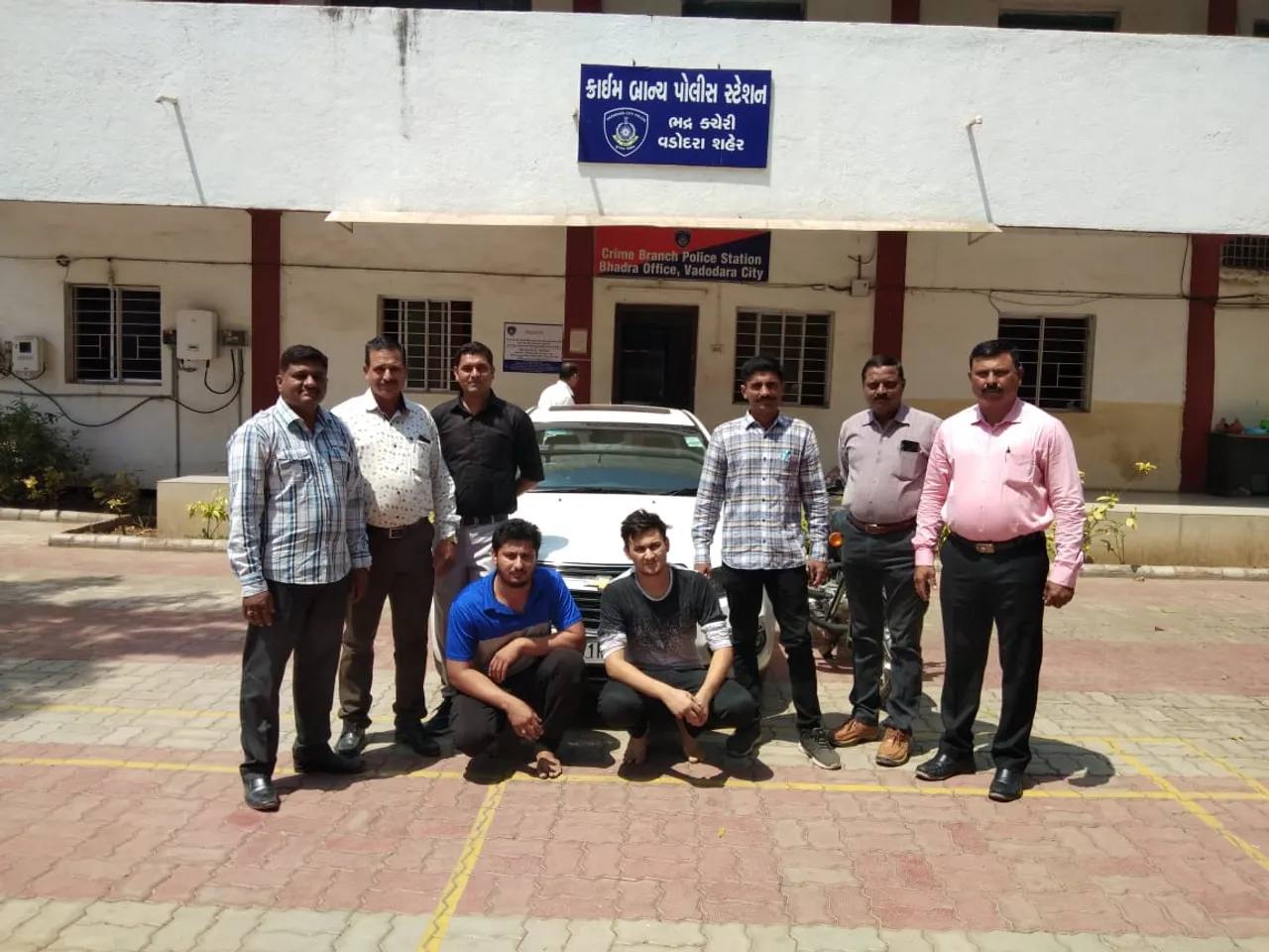 Vadodara crime branch arrested two for betting on IPL match