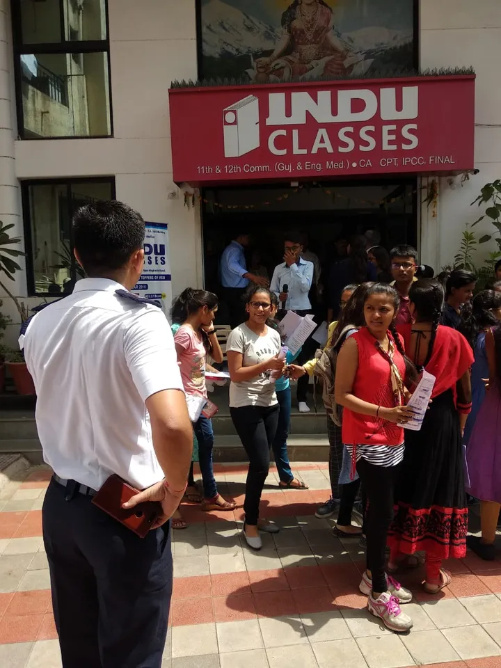 Vadodara fire brigade strikes and closed down running tution class