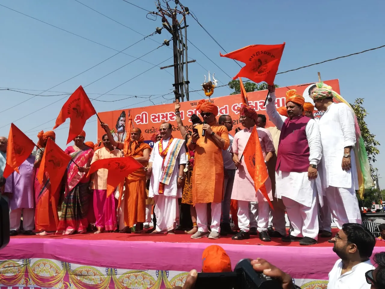 Samasta Gujarat Brahmasamaj taken out big procession on the occasion of Parshuram Jayanti in Vadodara 