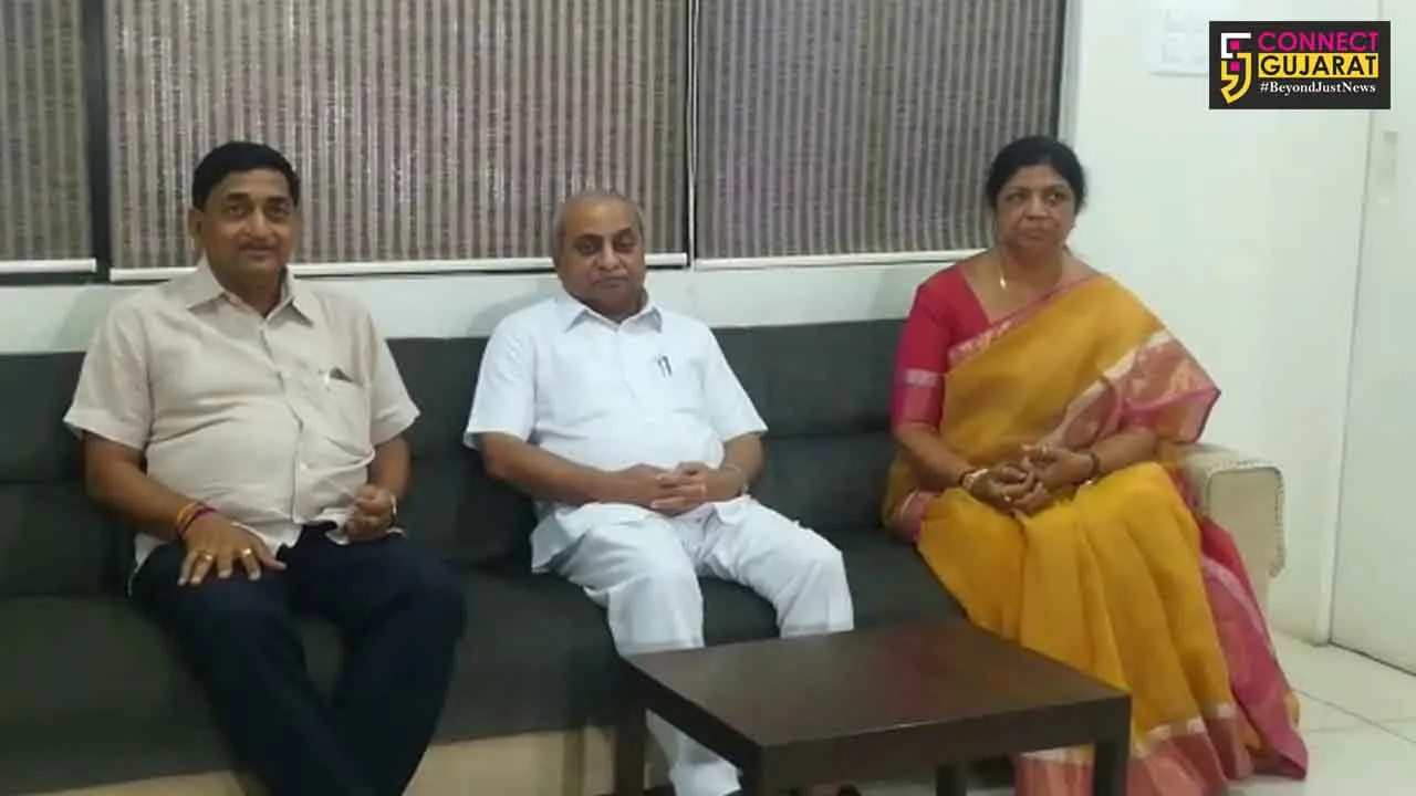 Gujarat deputy CM Nitin Patel in Vadodara for water review meeting