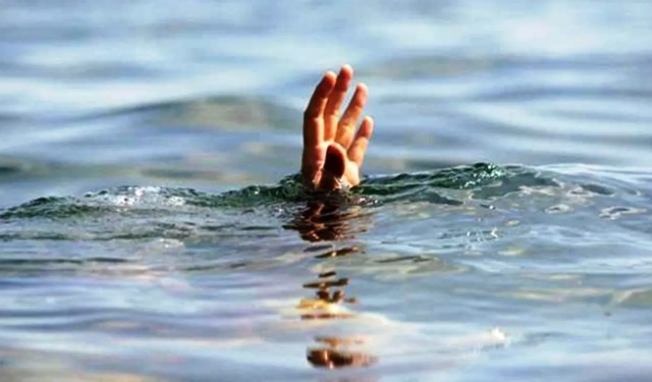 Watchman fatally drowned inside a open drain in Vadodara